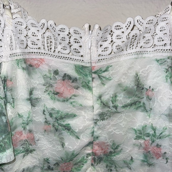 Disney Juniors Charming Dapper Days Floral Cold
Shoulder Lace Dress - Picture 7 of 7